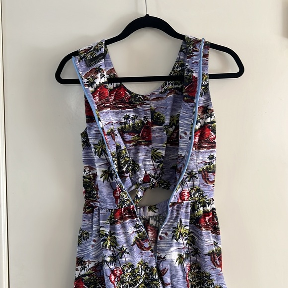 Topshop Hawaiian Print Dress - Picture 9 of 10